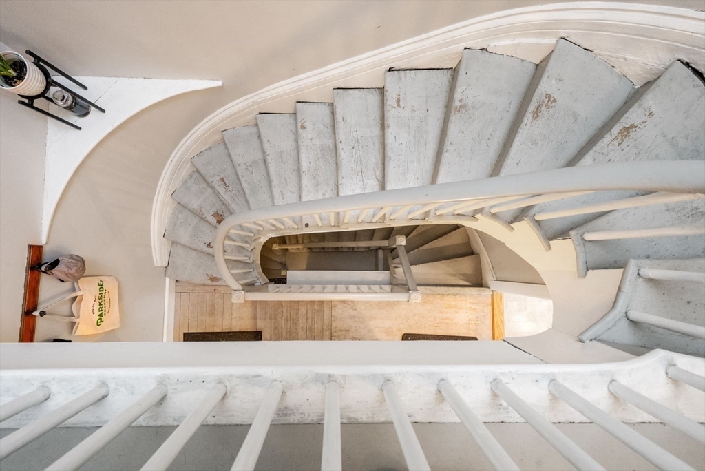 property viewer photo 24