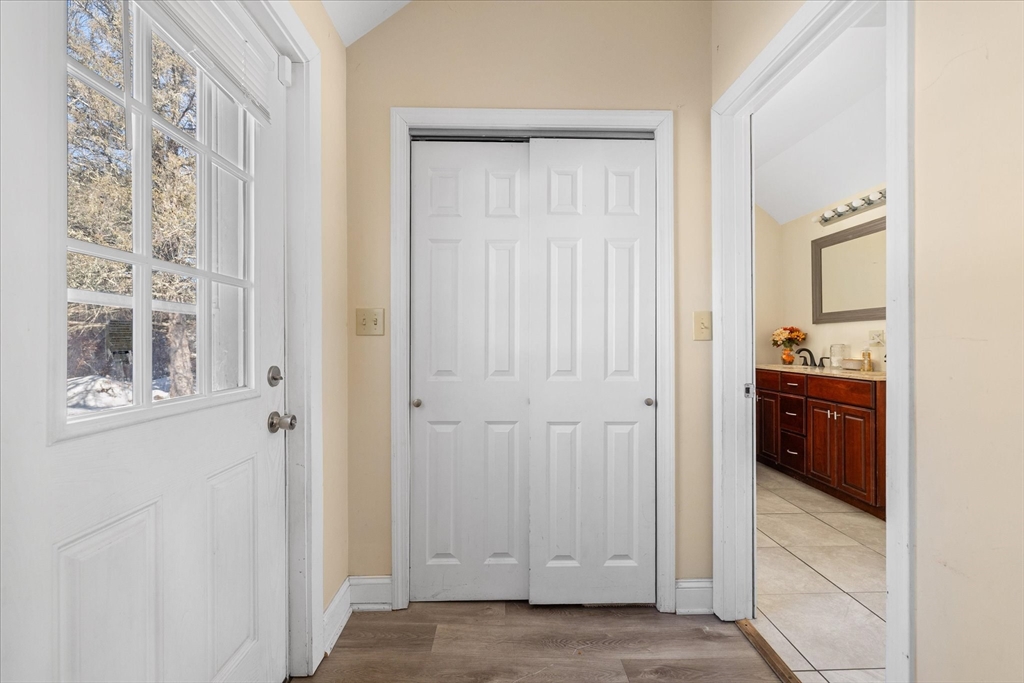 property viewer photo 12
