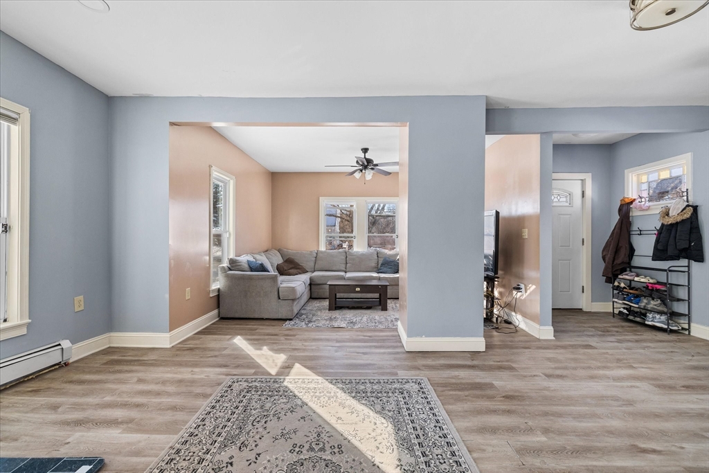 property viewer photo 5