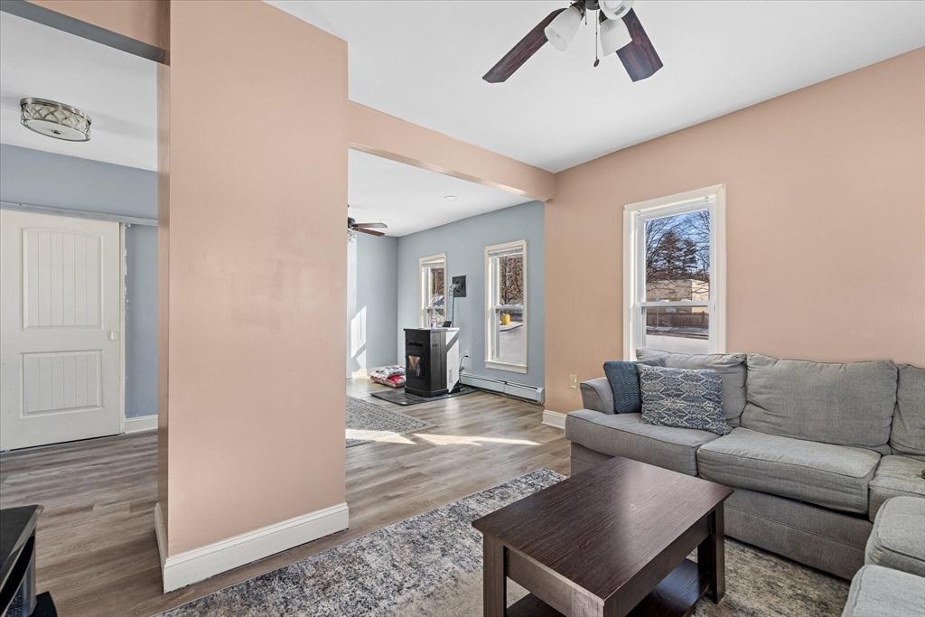 property viewer photo 7
