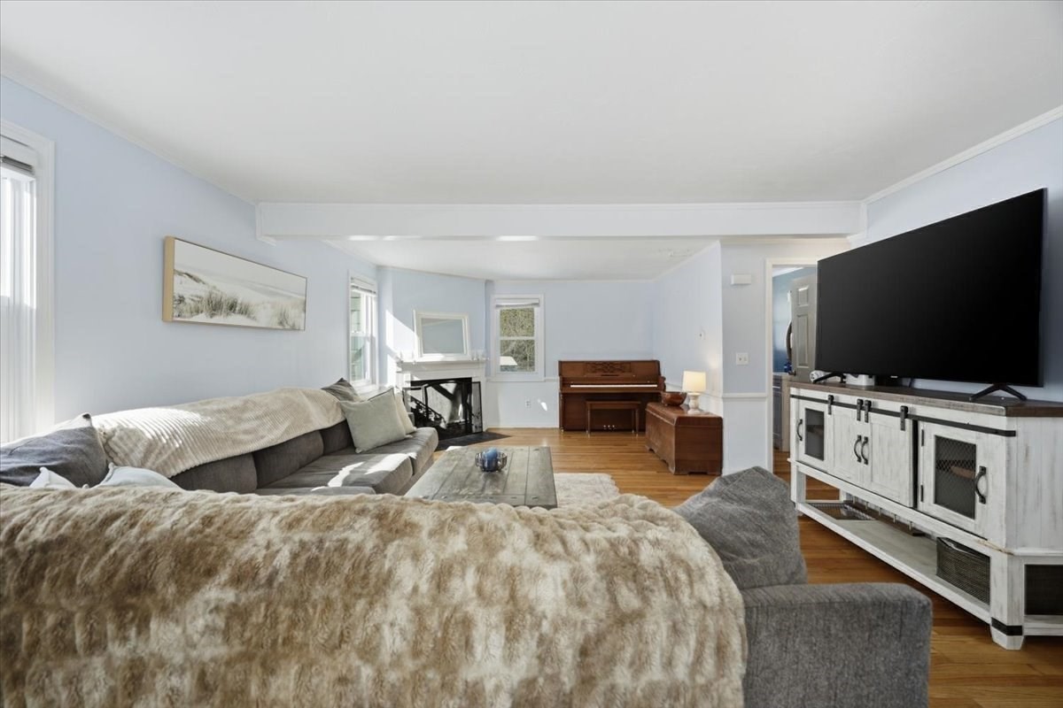 main property photo 7