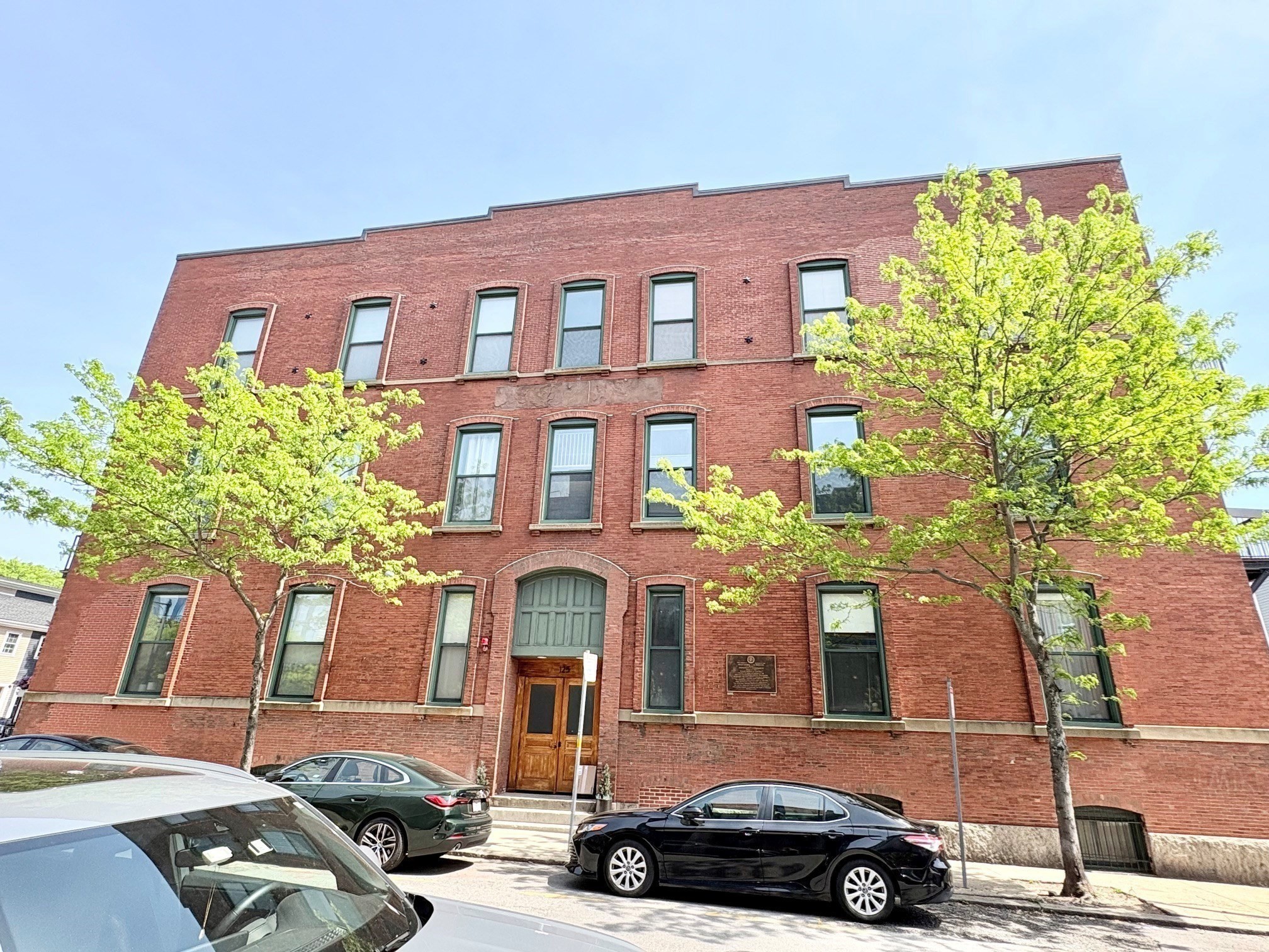 main property photo 19