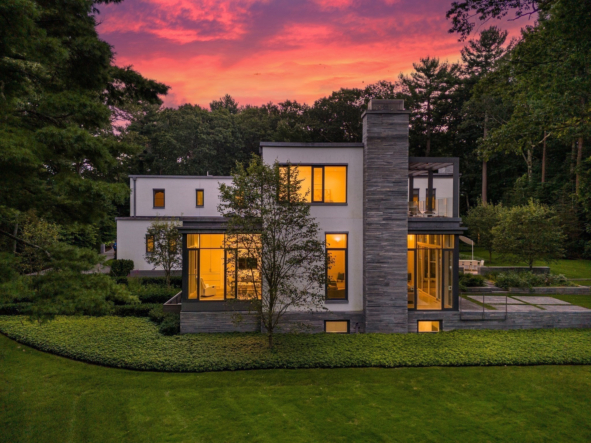 main property photo 41