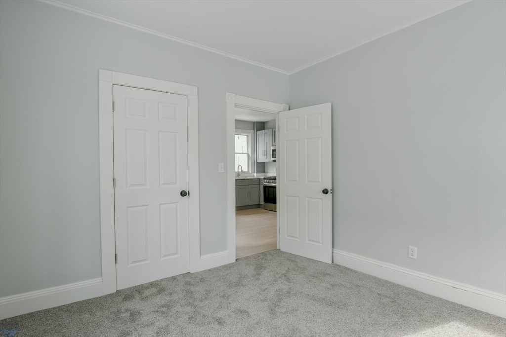 property viewer photo 15