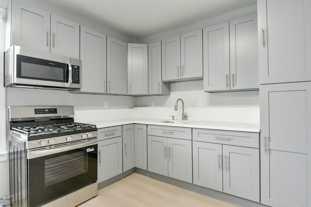 property viewer photo 27