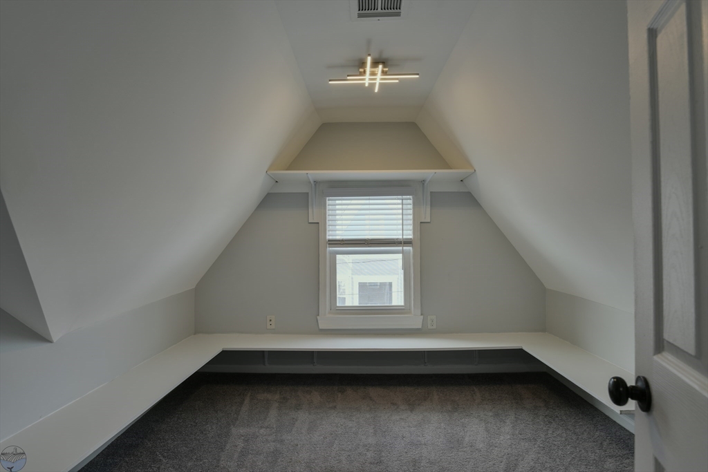 property viewer photo 35
