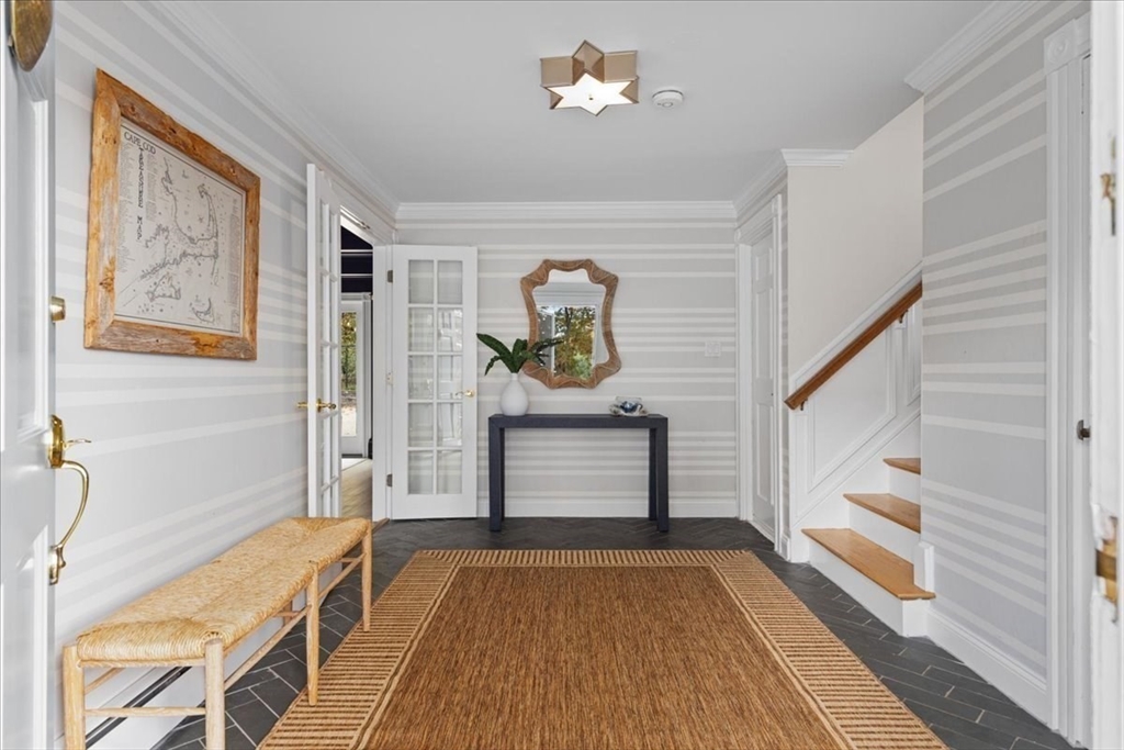 property viewer photo 2