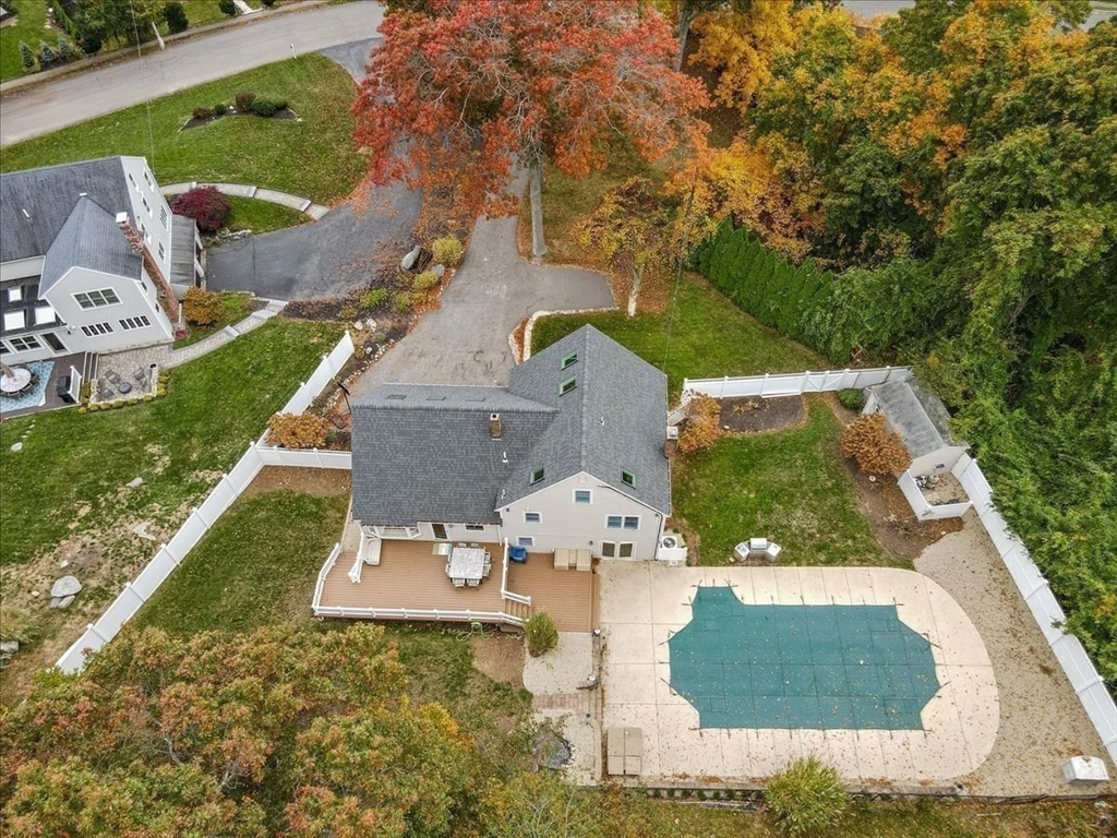 property viewer photo 36