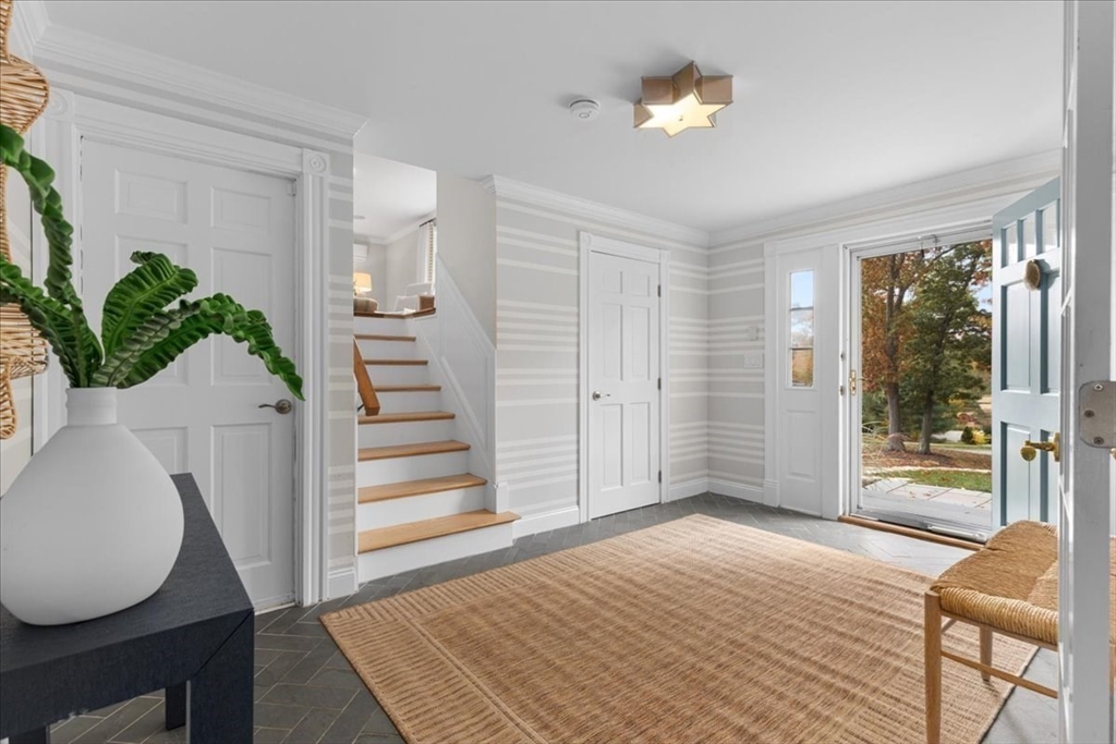 property viewer photo 7