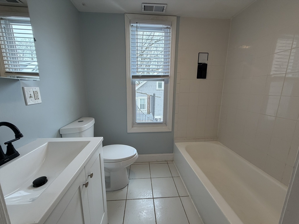 property viewer photo 18