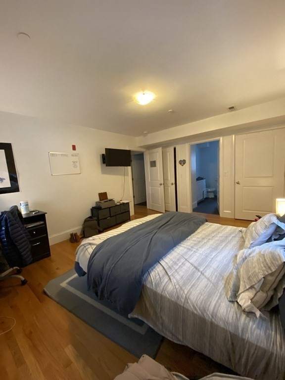 property viewer photo 10