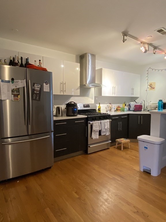 property viewer photo 4