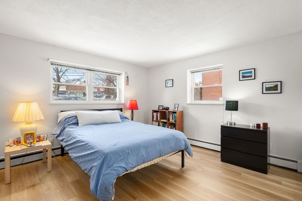property viewer photo 10