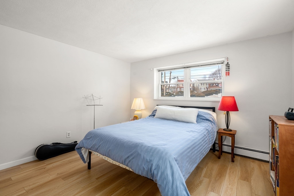 property viewer photo 11