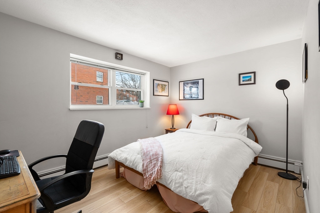 property viewer photo 13