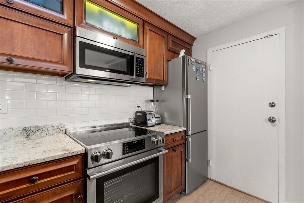 property viewer photo 6