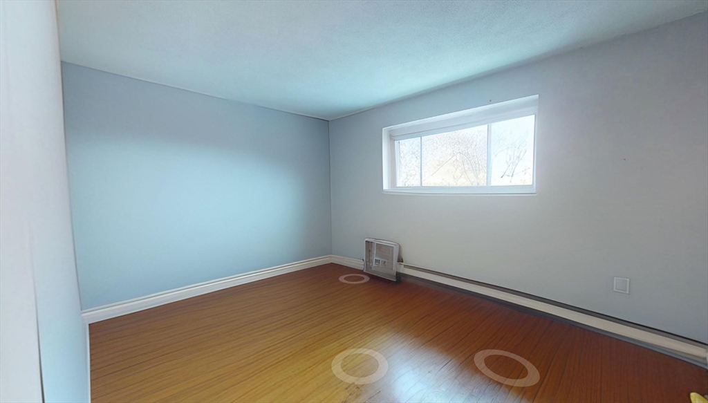 property viewer photo 5