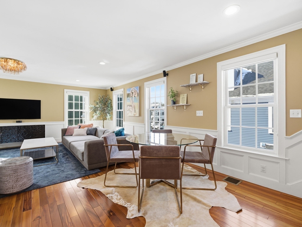property viewer photo 10