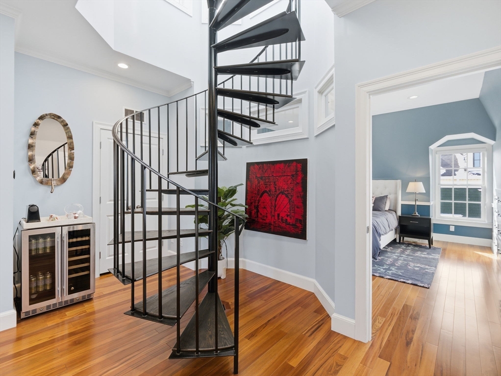 property viewer photo 13