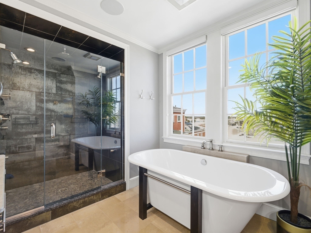 property viewer photo 17