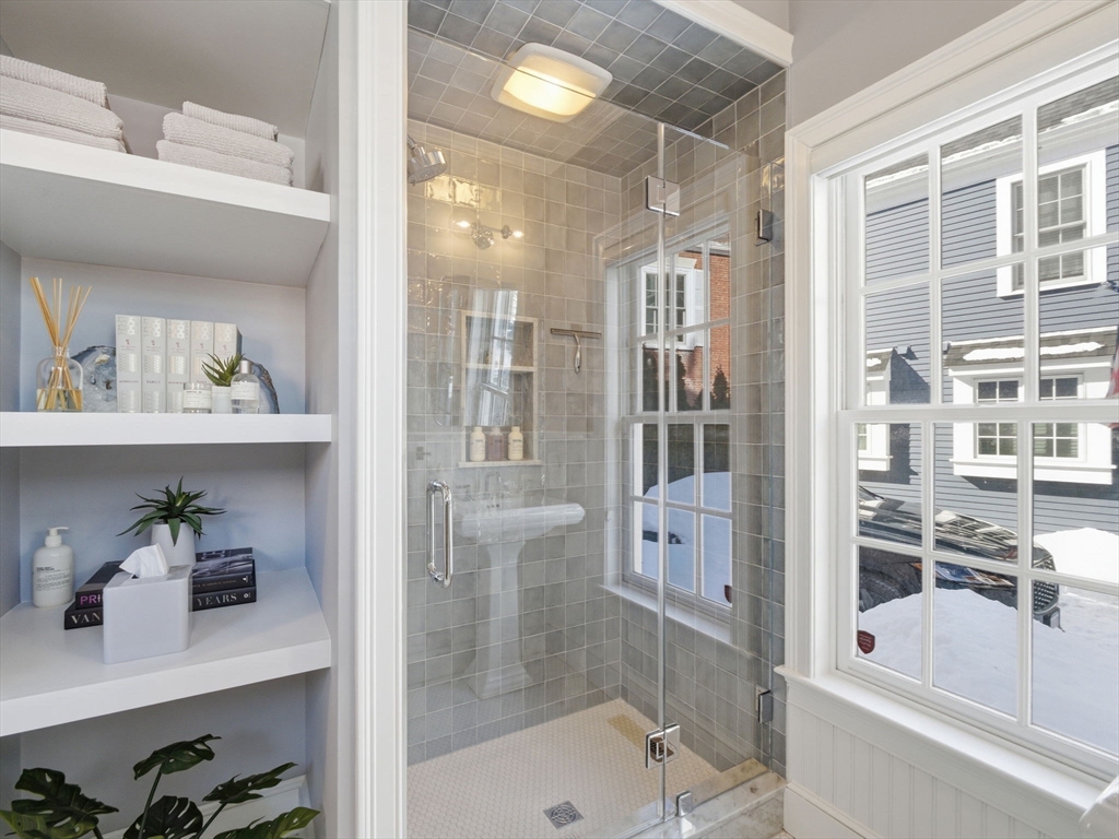 property viewer photo 22