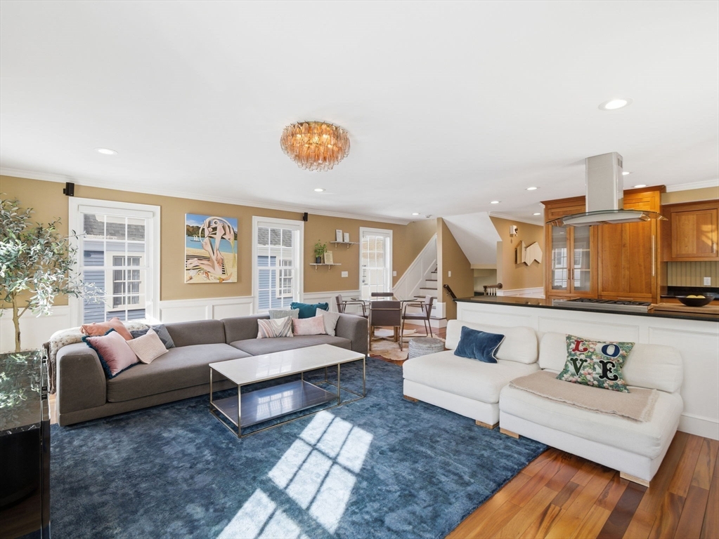 property viewer photo 8