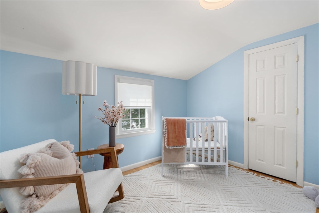 property viewer photo 17