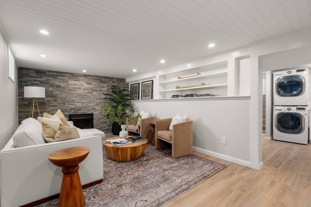 property viewer photo 21