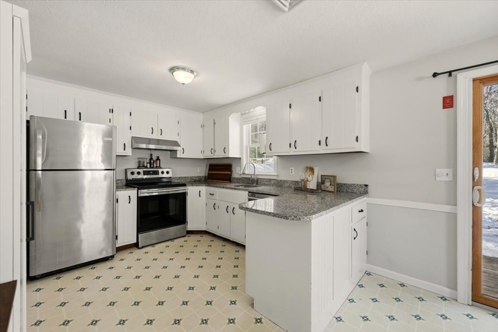 property viewer photo 5