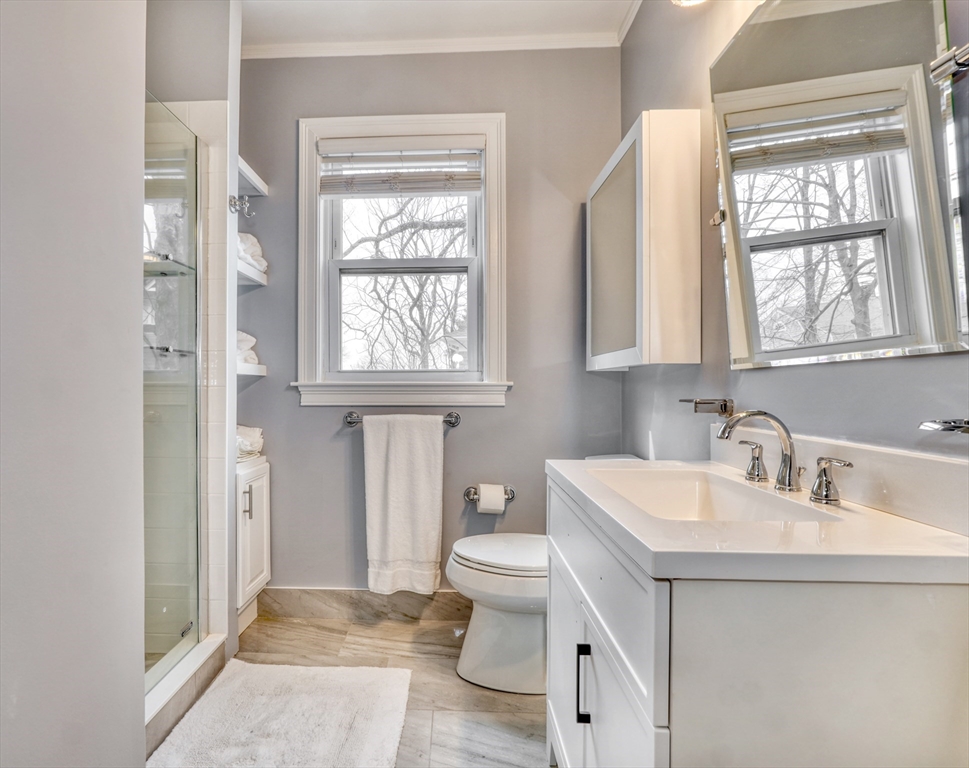 property viewer photo 15