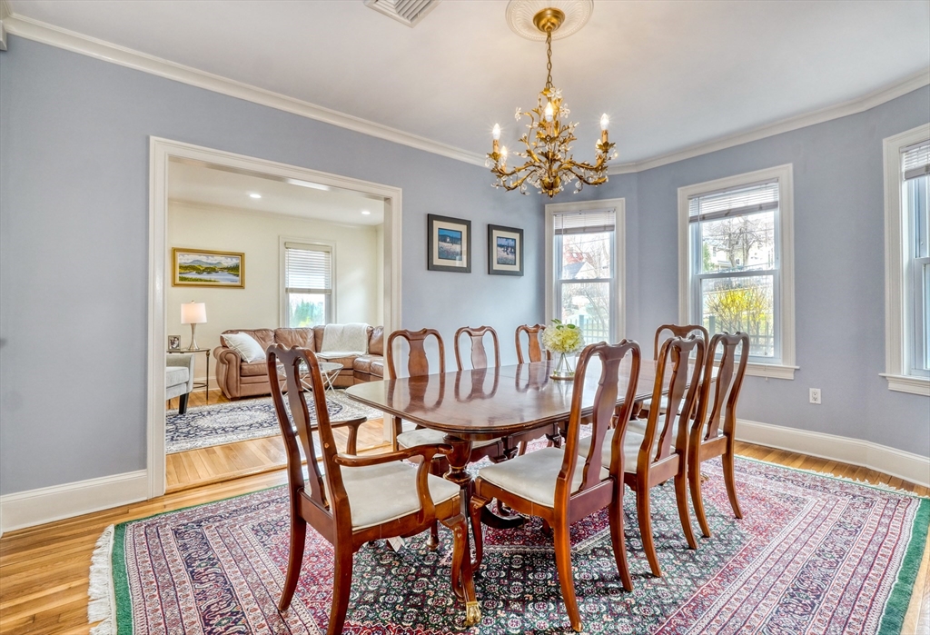 property viewer photo 5