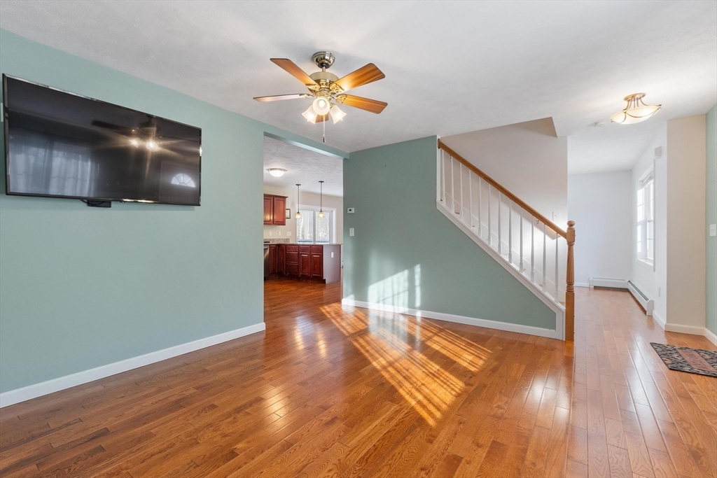 property viewer photo 15