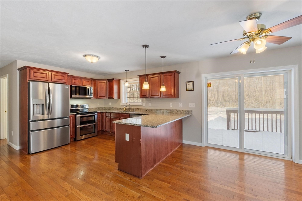 property viewer photo 4