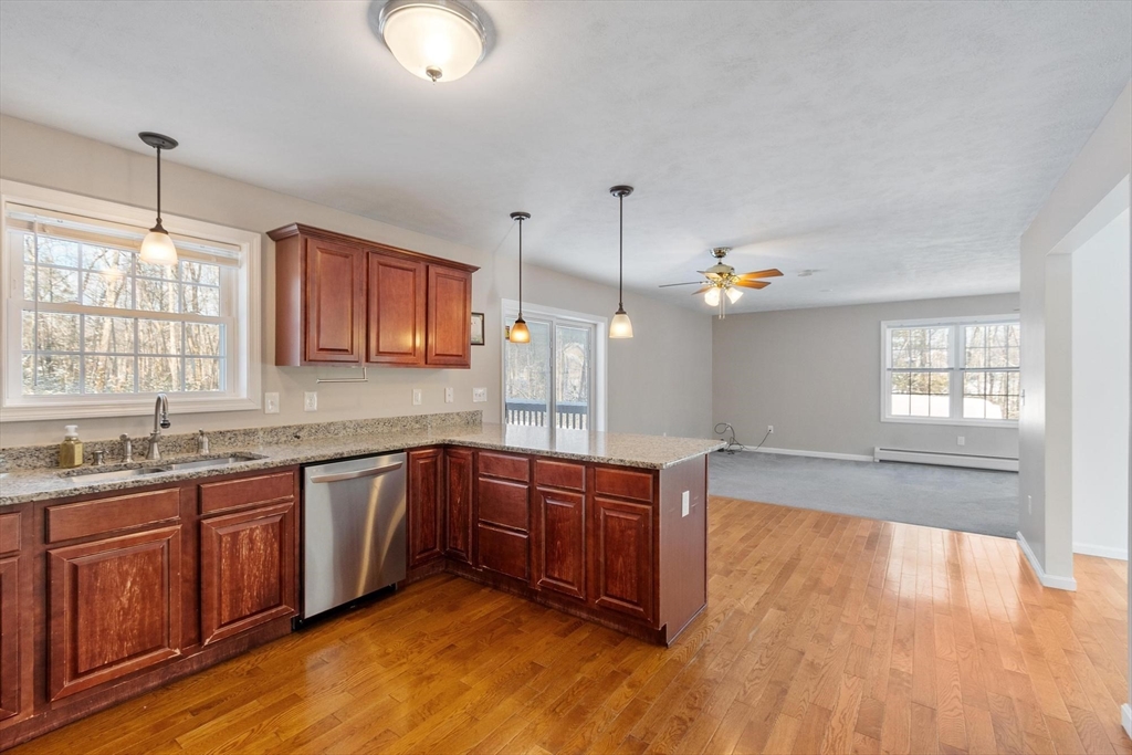 property viewer photo 7