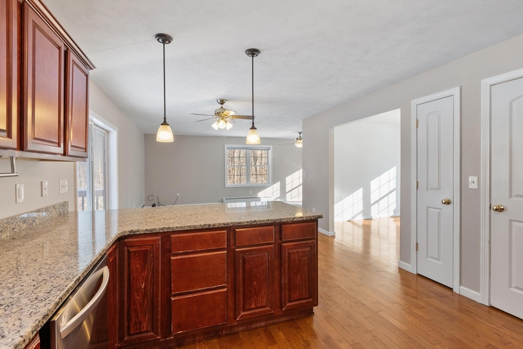 property viewer photo 9