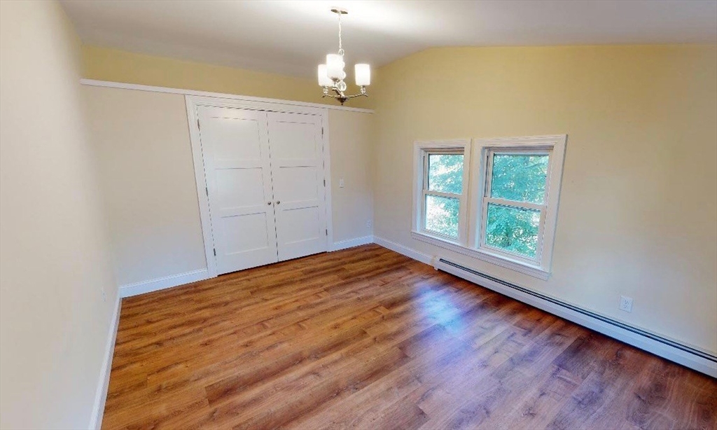 property viewer photo 12