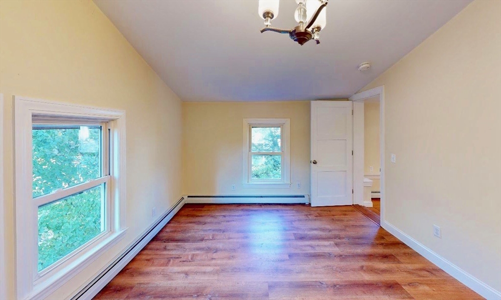 property viewer photo 13
