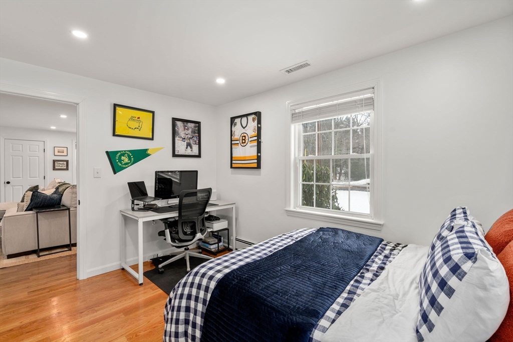property viewer photo 11
