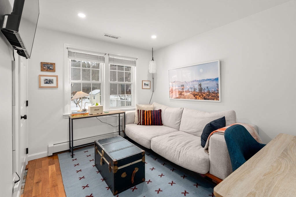 property viewer photo 12