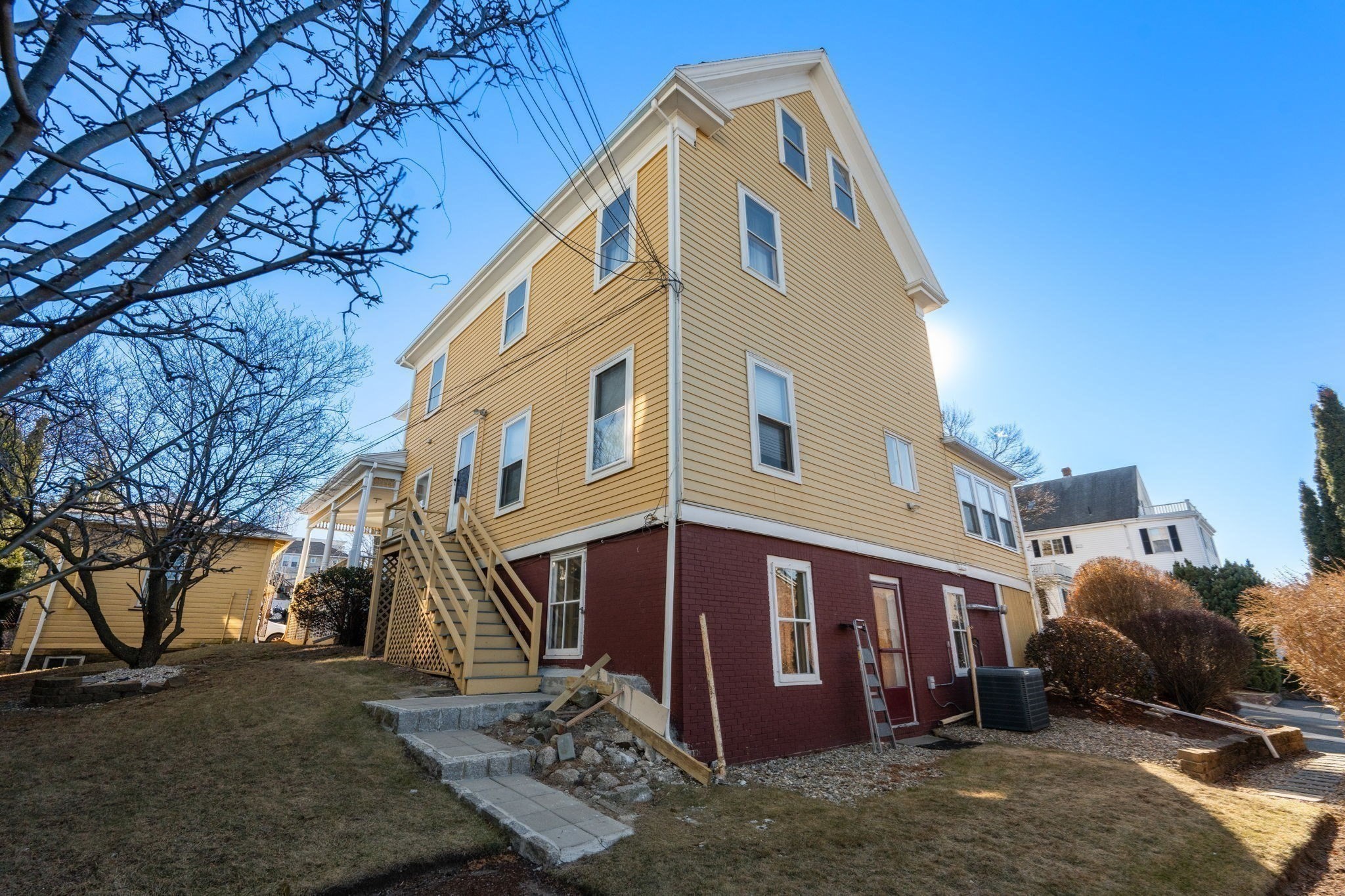 main property photo 33