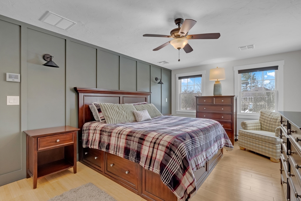 property viewer photo 17