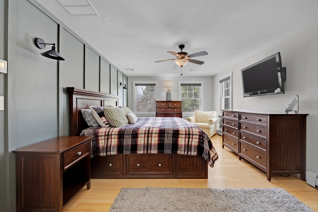 property viewer photo 18