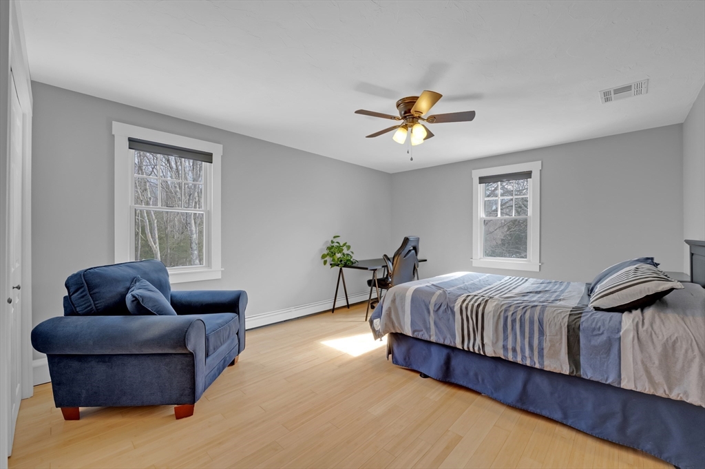 property viewer photo 23