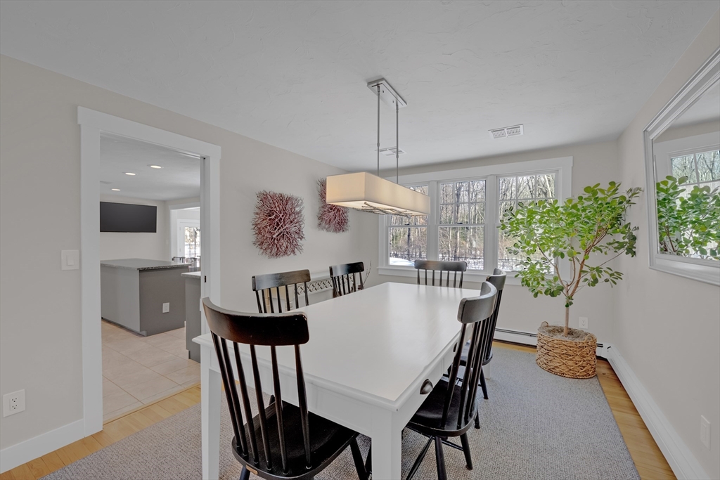 property viewer photo 9