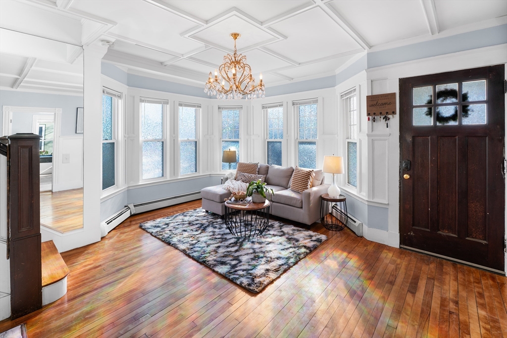 property viewer photo 1