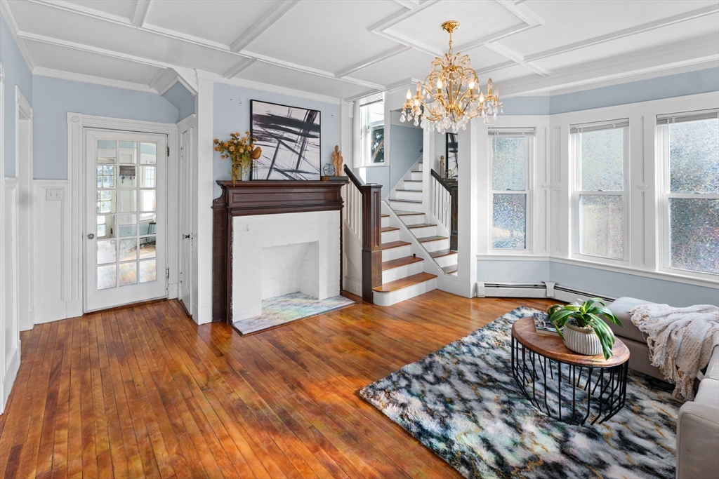 property viewer photo 2