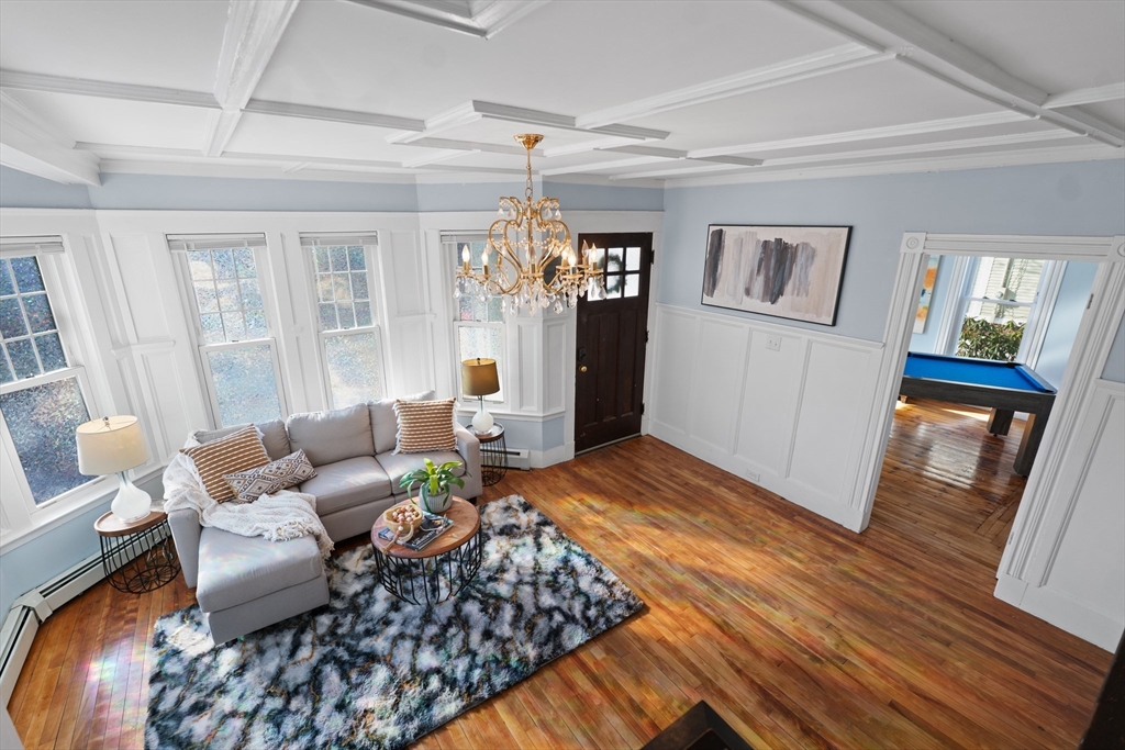 property viewer photo 3