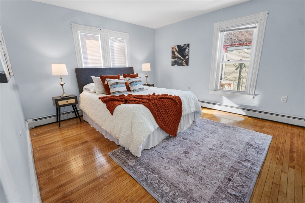 property viewer photo 9