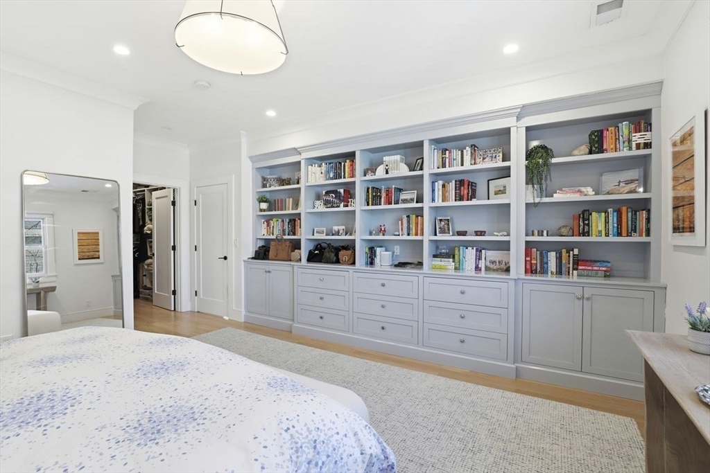 property viewer photo 11