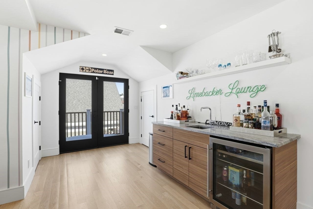property viewer photo 19